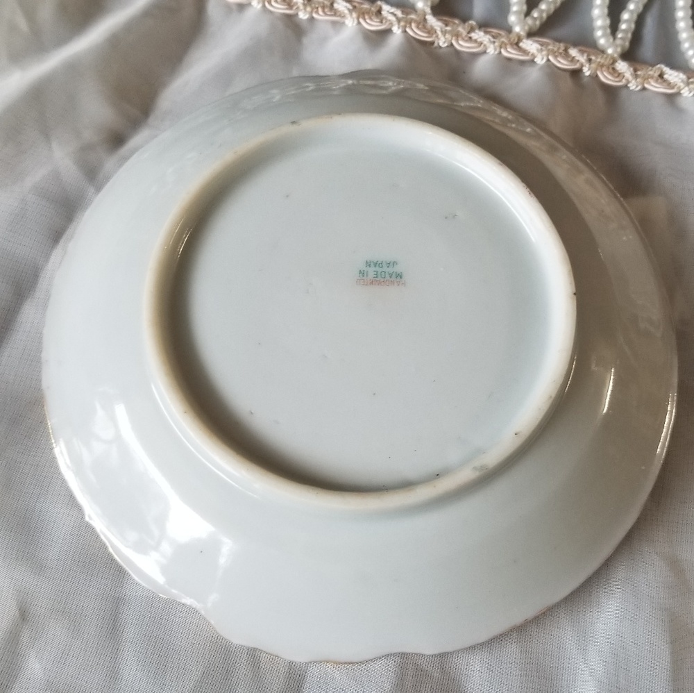 Home Essentials - Plate - Picture 2 of 3